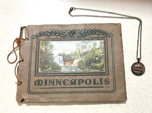 lot 27 image: Vintage Minneapolis Picture Book and Nankin Pendant Necklace