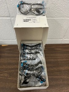 lot 91 image: Box of 12 Safety Glasses