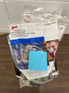 lot 102 image: 5 count 3M Half Facepiece Respirator