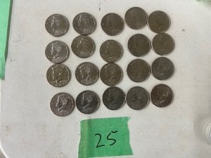 lot 25 image: 20) 2003P KENNEDY HALF DOLLARS NIFC COLLECTORS ONLY COINS