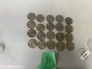 lot 31 image: 20) 2009P KENNEDY HALF DOLLARS NIFC COLLECTORS ONLY COINS