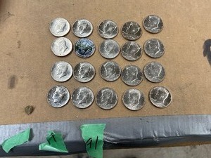 lot 91 image: 20) 2017D KENNEDY HALF DOLLARS NIFC COLLECTORS ONLY COINS
