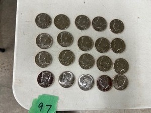 lot 97 image: 20) 2018P KENNEDY HALF DOLLARS NIFC COLLECTORS ONLY COINS