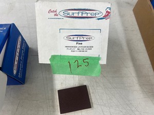 lot 125 image: BOX OF SURFPREP FINE FOAM SANDING PADS