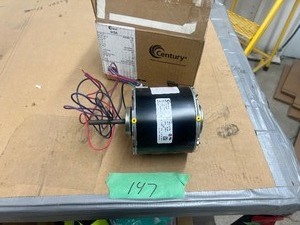 lot 147 image: DRYER MOTOR