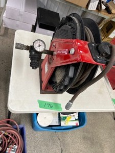 lot 176 image: RETRACTABLE HOSE REEL
