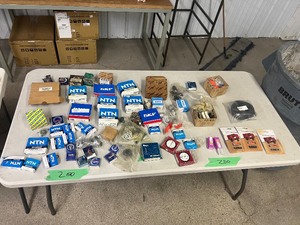 lot 200 image: TABLE FULL OF VARIOUS BEARINGS