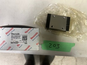 lot 203 image: 2) REXROTH RUNNER BLOCKS R162231420