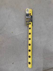 lot 15 image: New - Yellow Jacket 5 ft. 9-Outlet Metal Heavy-Duty Power Strip with Mounting Brackets