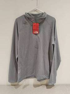 lot 18 image: NEW NORTH FACE 14 ZIP PULLOVER SWEATER