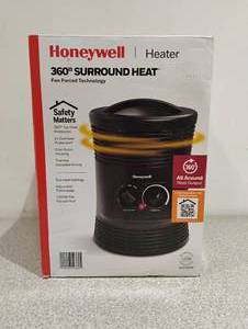 lot 76 image: NEW HONEYWELL 360 SURROUND HEAT HEATER