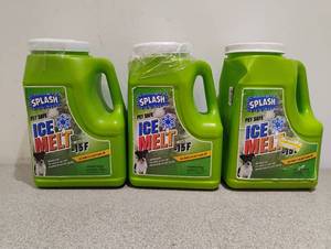 lot 116 image: 3 SPLASH PET SAFE ICE MELT