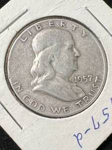 lot 19 image: 1957-D US FRANKLIN HALF DOLLAR