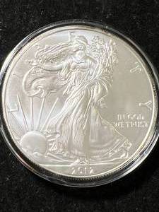 lot 61 image: 2012 AMERICAN SILVER EAGLE 1 TROY OZ .999 FINE SILVER IN AIRTITE
