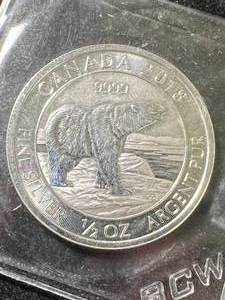 lot 67 image: 2018 CANADIAN POLAR BEAR  TROY OZ .9999 FINE SILVER