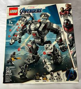 lot 6 image: LEGO War Machine Buster Marvel Avengers 76124 362 Piece Set - NewSealed