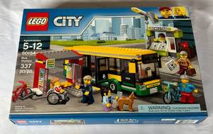 lot 7 image: LEGO Bus Station 60154 337 Piece Set - NewSealed
