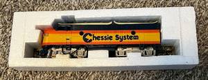 lot 91 image: Vintage Chessie System Tyco 4015 Locomotive HO Scale Model Train, New