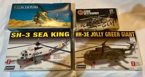 lot 145 image: Lot of 4 Vintage Helicopter Model Kits