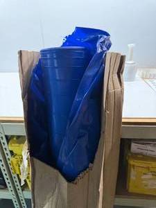 lot 32 image: BLUE SHRINK FILM 7MIL 17X110