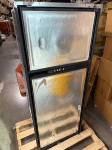 lot 57 image: Norcold Polar Refrigerator - 8 Cubic Foot - N8XF