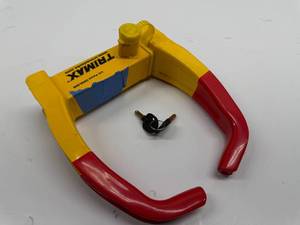lot 69 image: Trimax Wheel Chock Lock , YellowRed