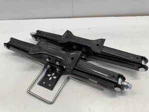 lot 132 image: Quick Products QP-RVJ-S24 RV Stabilizing and Leveling Scissor Jacks