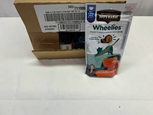 12x 2.2oz Nutrish Wheelies Salmon Cat Treats