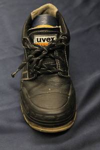 Uvex Steel-Toed Safety Shoes - Size 9
