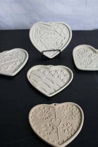 Set of 5 Pampered Chef Heart-Shaped Stoneware Plates from Family Heritage Collection