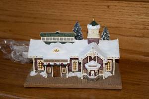 lot 39 image: Thomas Kinkade Village Christmas Station Limited Edition Sculpture with Certificate of Authenticity