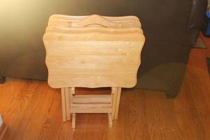 lot 82 image: Set of 4 Folding Wood TV Tray Tables