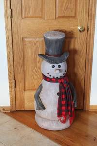 lot 134 image: Decorative Wooden Snowman with Top Hat and Red Plaid Scarf