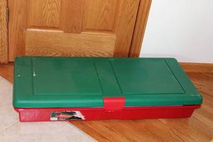 lot 157 image: 40 Holiday Wrapping Paper Storage Latch Case with Assorted Papers