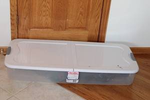 lot 159 image: Large Sterilite Plastic Storage Container with Holiday Decor