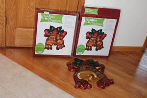 lot 166 image: Set of 2 Cordless Creations Decorative Holiday Bells - IndoorOutdoor Use