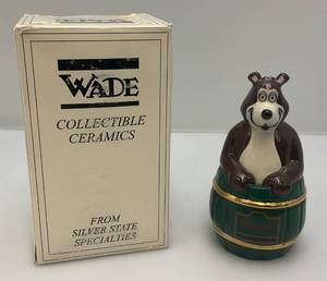 lot 24 image: Brown HAMMS Bear With Barrel With Original Box