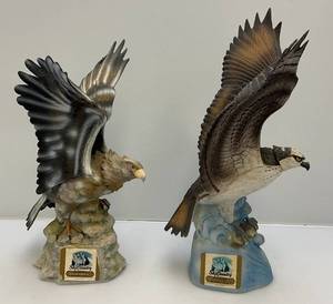lot 76 image: Misc. Ski Country Collectible Decanters Including Mountian Eagle & Osprey