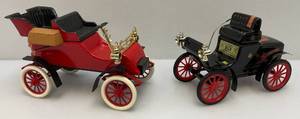 lot 113 image: Vintgae BEAM Collectible Car Decanters Including 1903 Oldsmobile & 1903 Model A  (EMPTY)