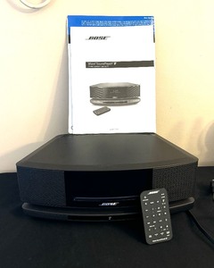 lot 7 image: Bose 412634-SM2 Sound Touch Stereo System