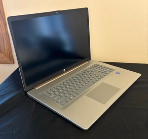 lot 102 image: New HP Laptop with 17 Inch Screen