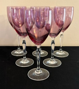 lot 109 image: Pretty Pink Stemware
