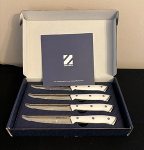 lot 35 image: Set of Four New Zakarian Knives