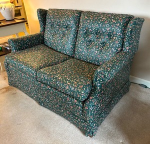 lot 9 image: Upholstered Loveseat  Sofa