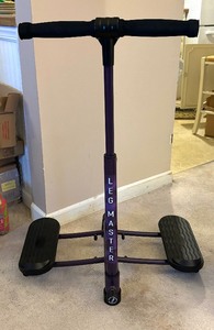 lot 132 image: Leg Master Workout Machine