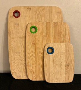 lot 136 image: Set of Three Wolfgang Puck Cutting Boards