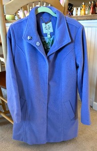 lot 162 image: Isaac Mizrahi Live Coat