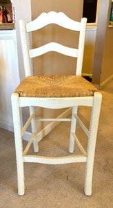 lot 180 image: Farmhouse Style Ladder Back Stool
