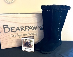 lot 197 image: New Bear Paw Dorothy Size 6 Black Boots