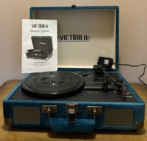 lot 34 image: Victrola Bluetooth Turntable with Velure Teal Case